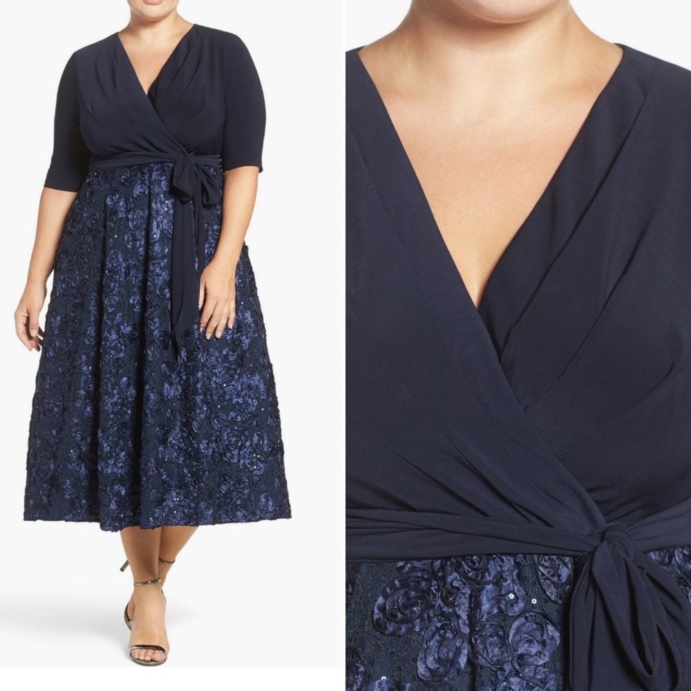 Alex Evenings Plus Size Surplice
Rosettes Dress - Navy Blue Size 18W or 22W - Picture 3 of 13